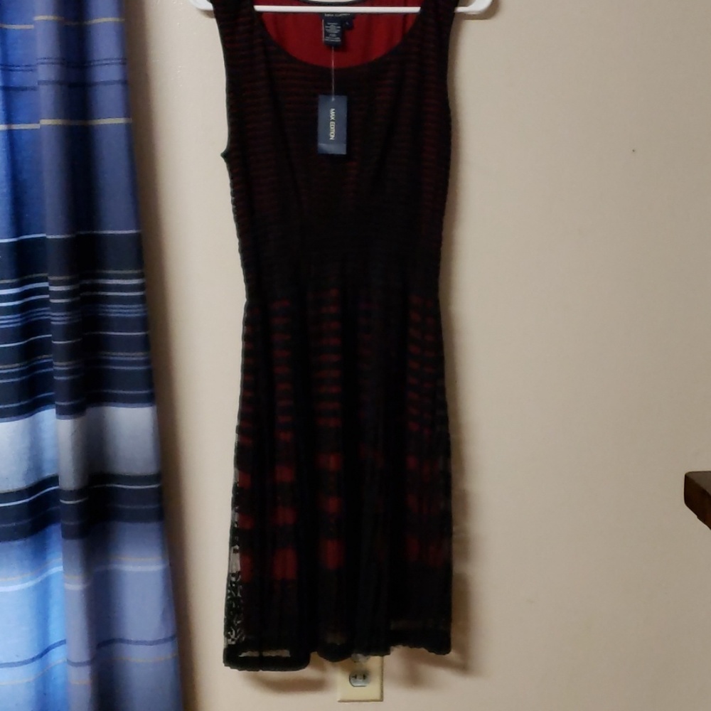 New with tags bkack lace with red lining sleeveles